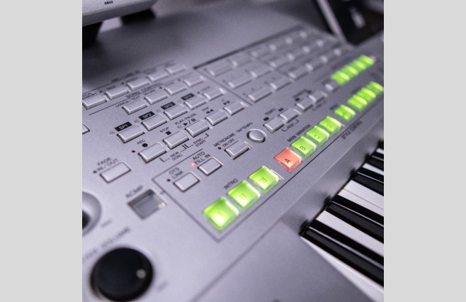 Used Yamaha Tyros 2 Keyboard With MS02 Speakers (SN:GBRALP01329) - Image 9